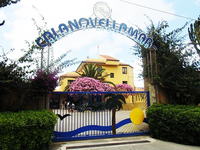 Villaggio Hotel Club Calanovellamare Piraino Buitenkant foto