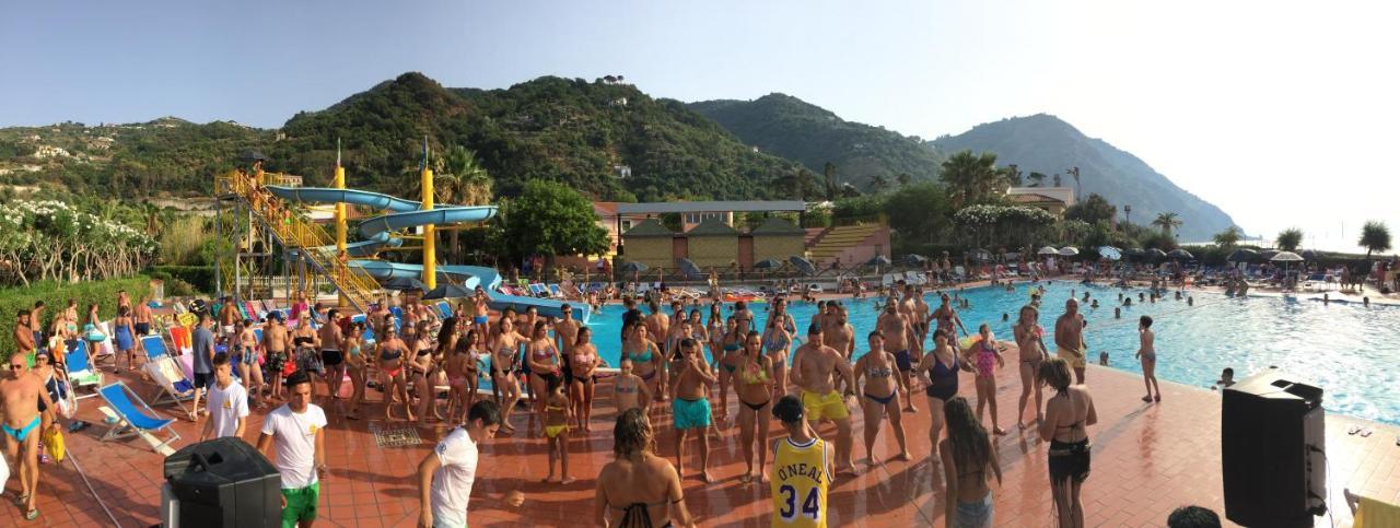 Villaggio Hotel Club Calanovellamare Piraino Buitenkant foto